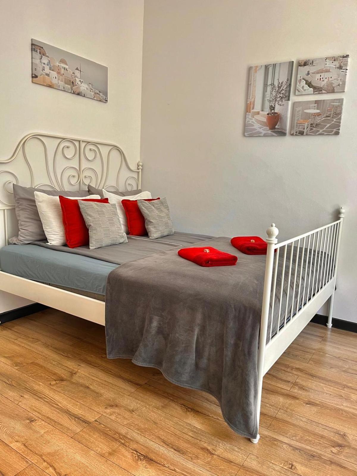 Best 1 Room Condo In Warszawa Center Bagian luar foto